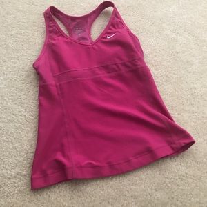 Nike Dry Fit Pink Tank in XS